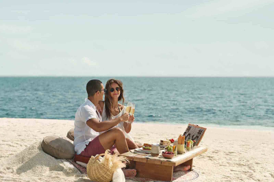 RECONNECT RECHARGE RENEW AT FARI STUDIOS